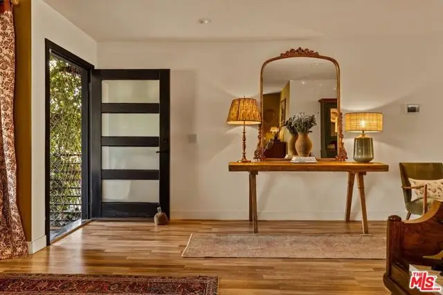 5919 Encino Avenue, Encino, CA 91316 - #2