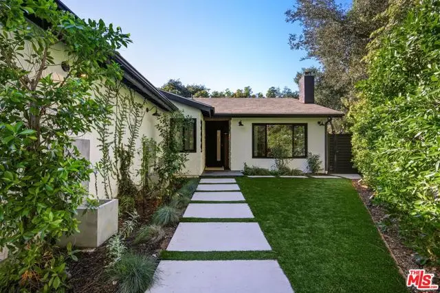 4615 Orange Knoll Avenue, La Canada Flintridge, CA 91011 - Image #2