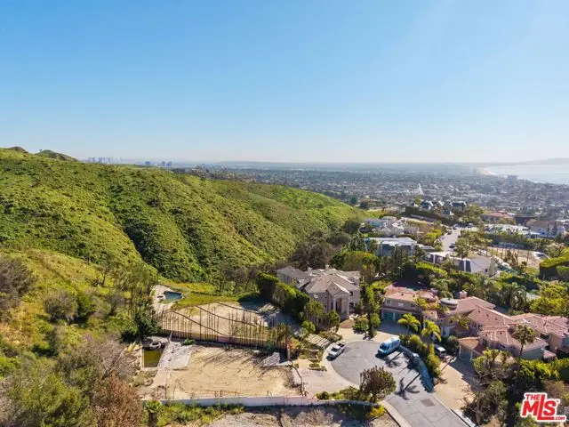 1433 Via Anita, Pacific Palisades, CA 90272 - #1