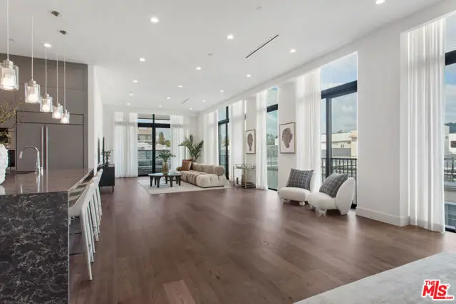 425 N Palm Drive #502, Beverly Hills, CA 90210 - #1