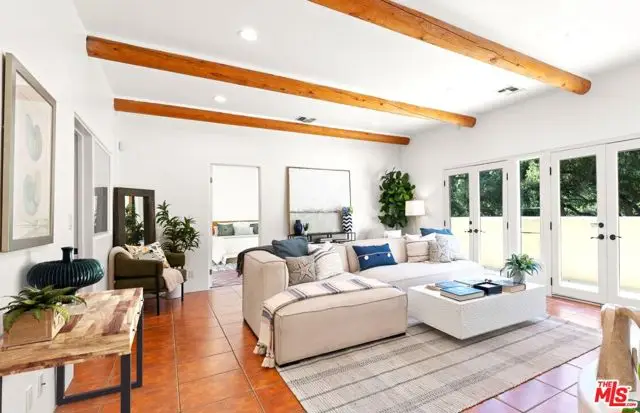 25648 Timpangos Drive, Calabasas, CA 91302 - #1