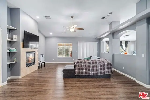 9516 Mendiburu Road, California City, CA 93505 - Image #3