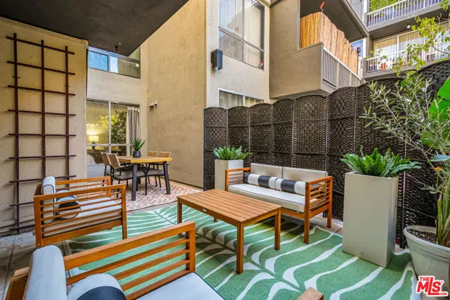 1745 Camino Palmero Street #104, Los Angeles, CA 90046 - #2