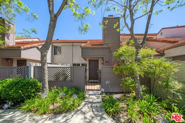 446 Via Colinas, Thousand Oaks, CA 91362 - Image #1