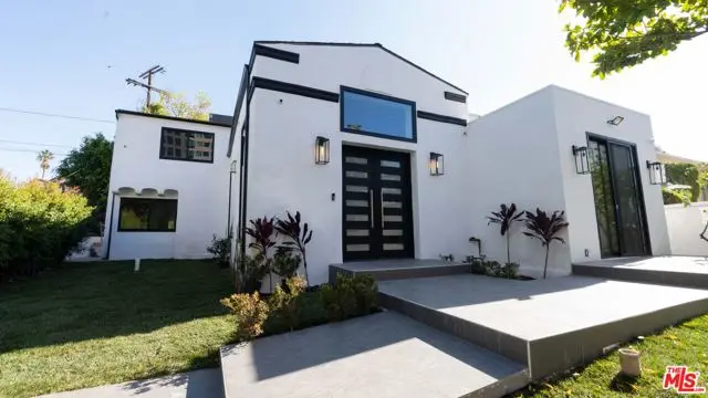 10520 Ashton Avenue, Los Angeles, CA 90024 - Image #1