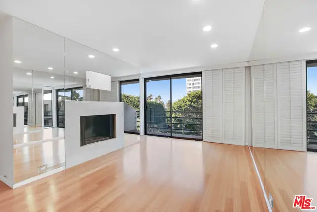 2910 Neilson Way #408, Santa Monica, CA 90405 - #1