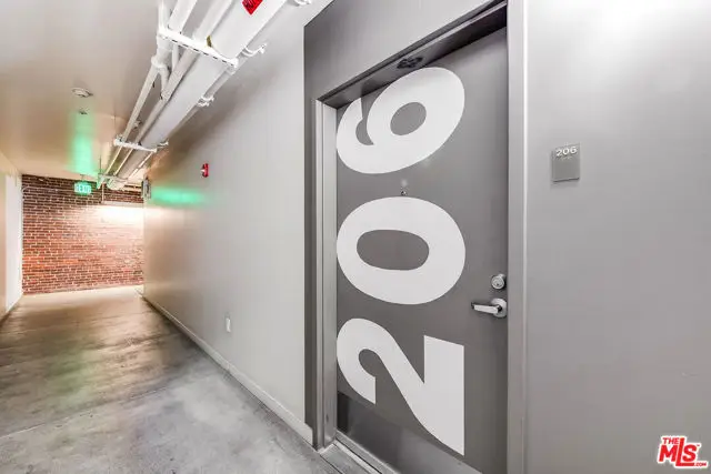 527 Molino Street #206, Los Angeles, CA 90013 - #3