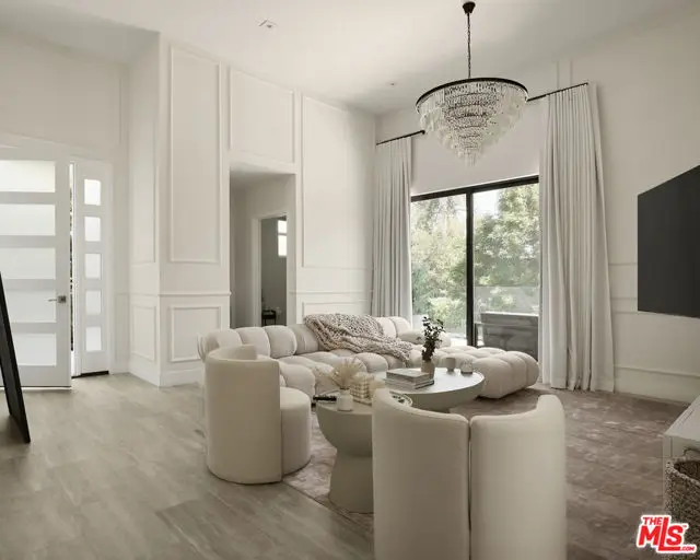 4967 Llano Drive, Woodland Hills, CA 91364 - #3