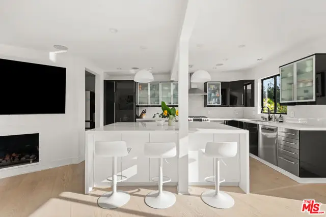 2767 La Cuesta Drive, Los Angeles, CA 90046 - #3