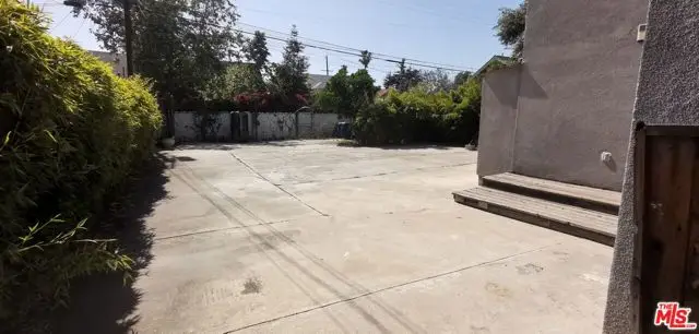 2705 S Normandie Avenue, Los Angeles, CA 90007 - #3