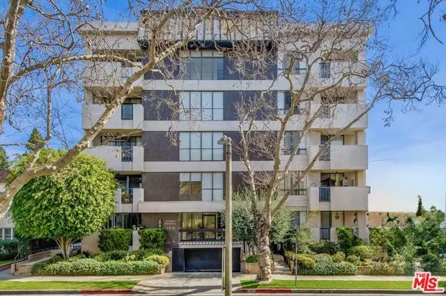 150 N Almont Drive #203, Beverly Hills, CA 90211 - Image #1