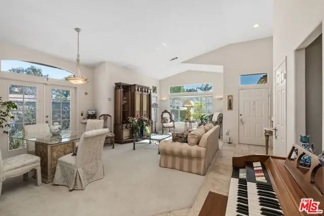 435 Rembrandt Drive, Corona, CA 92882 - #2