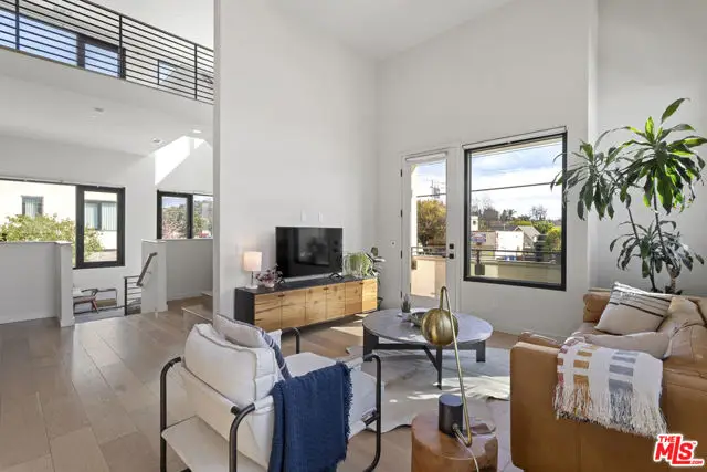 4511 Eagle Rock Boulevard, Los Angeles, CA 90041 - #3