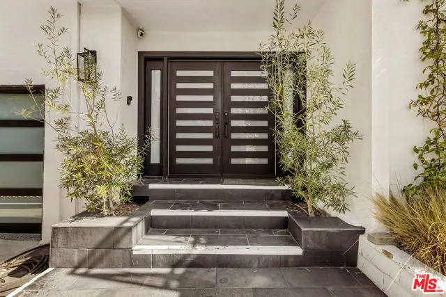 2744 S Bentley Avenue, Los Angeles, CA 90064 - #2