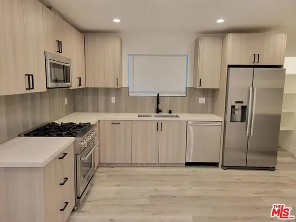 11565 Iowa Avenue, Los Angeles, CA 90025