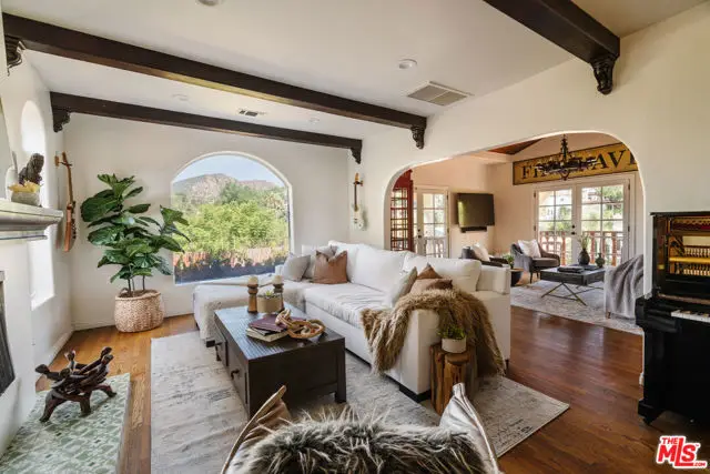 3247 Bennett Drive, Los Angeles, CA 90068 - #1