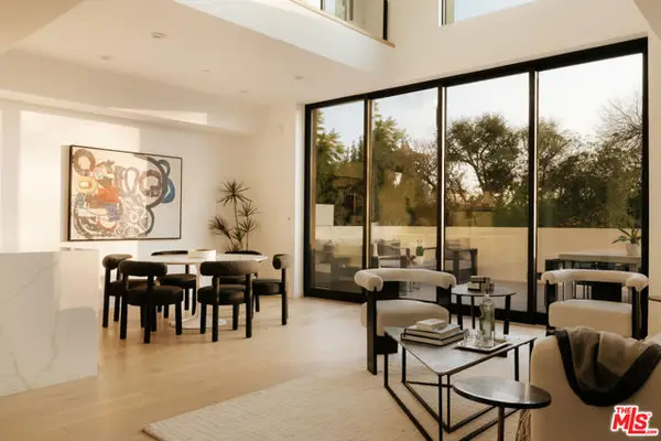 2919 Waverly Drive #106, Los Angeles, CA 90039