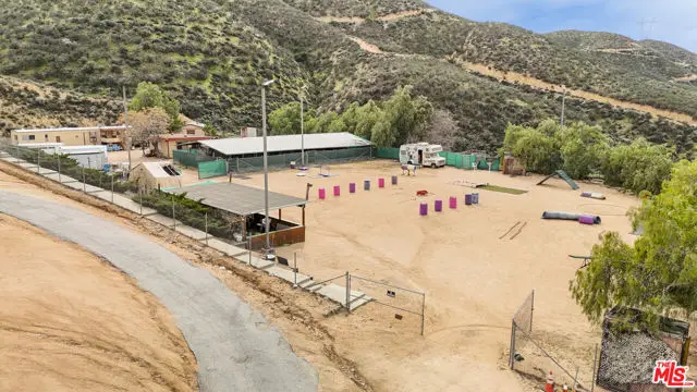 11426 Sierra Highway, Santa Clarita, CA 91390 - #3