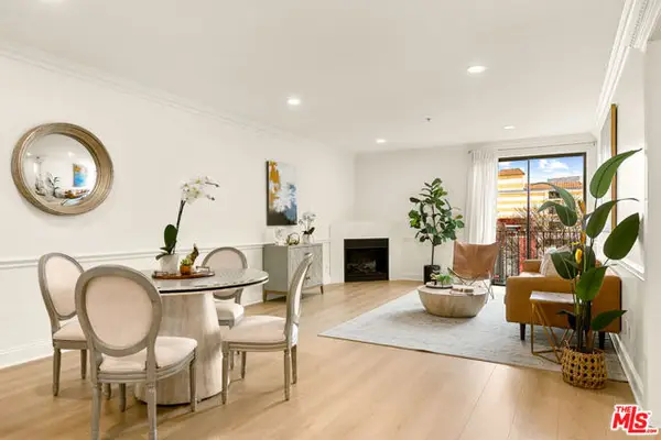 625 S Berendo Street #203, Los Angeles, CA 90005