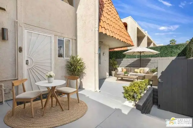 266 E Via Escuela #A, Palm Springs, CA 92262 - #2