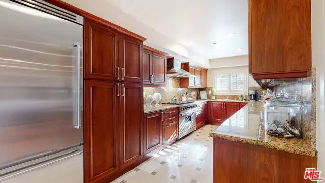 118 S Clark Drive #105, West Hollywood, CA 90048 - #3