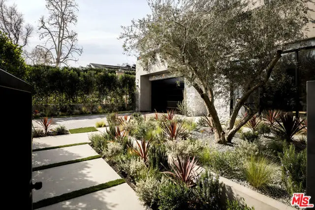 4165 Nagle Avenue, Sherman Oaks, CA 91423 - #3