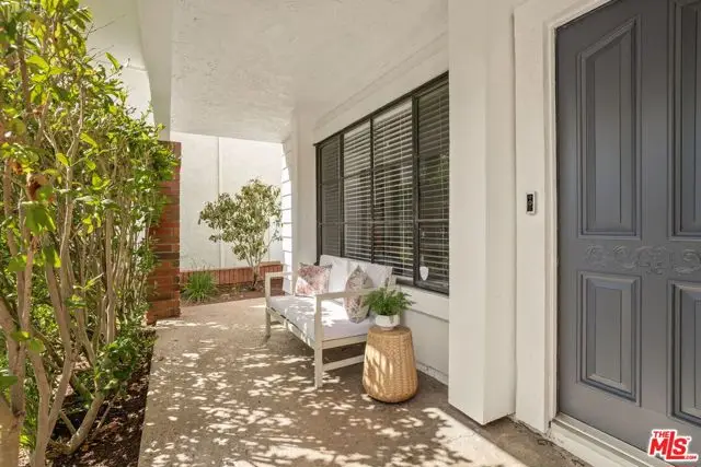 1387 Avenida De Cortez, Pacific Palisades, CA 90272 - #3