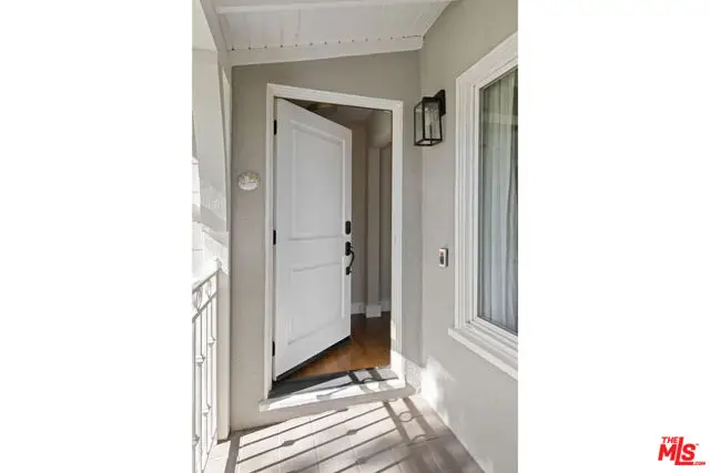 11855 Tiara Street, Valley Village, CA 91607 - #3