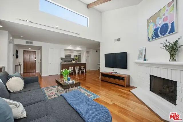 1250 Amherst Avenue #302, Los Angeles, CA 90025 - #1