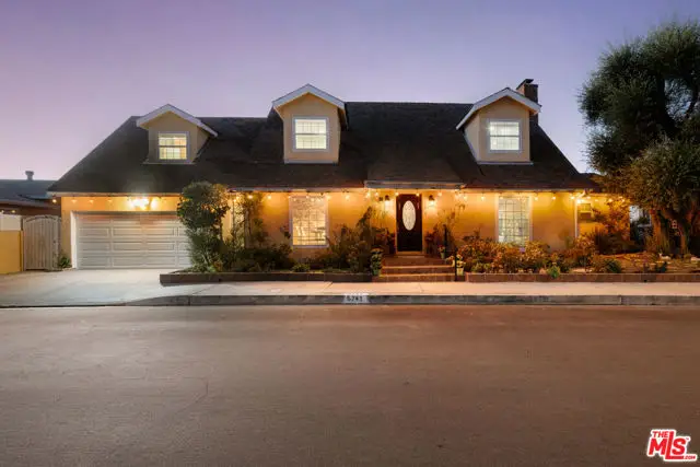 5741 Rolling Road, Woodland Hills, CA 91367 - #3