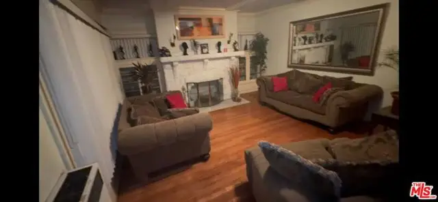 4811 S Gramercy Place, Los Angeles, CA 90062 - #2