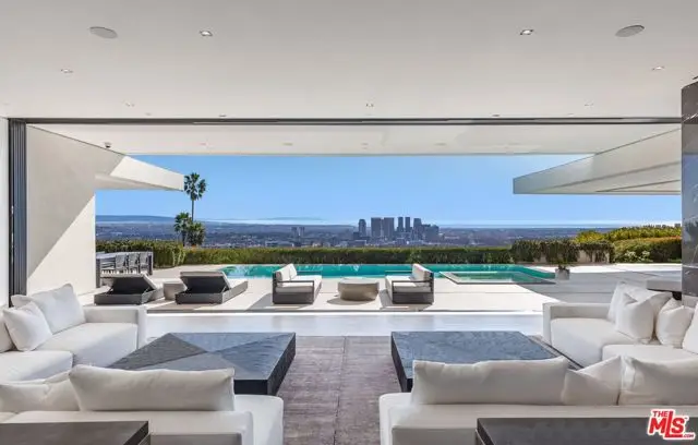 1535 Carla, Beverly Hills, CA 90210 - #1