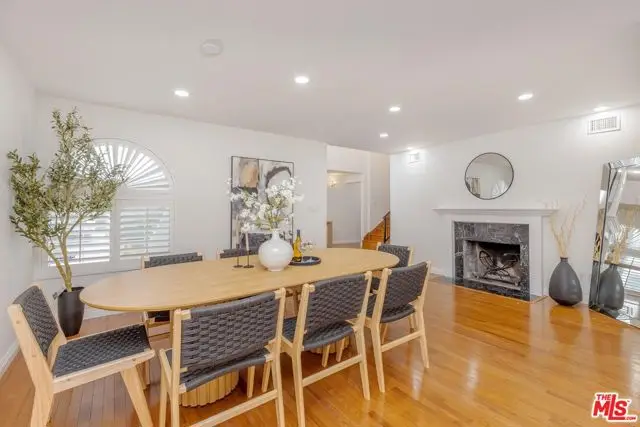 12118 Viewcrest Road, Studio City, CA 91604 - #3