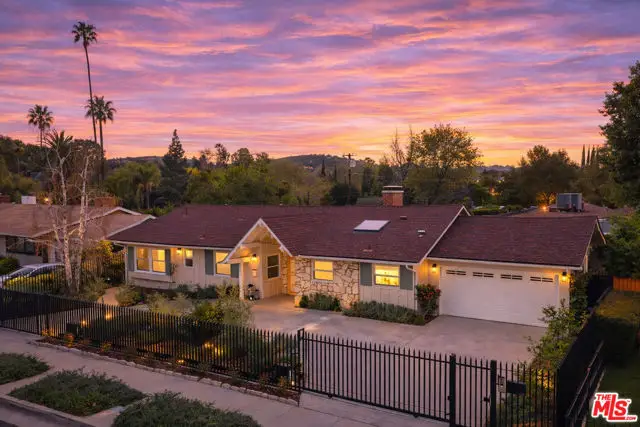 4731 Deseret Drive, Woodland Hills, CA 91364 - #1