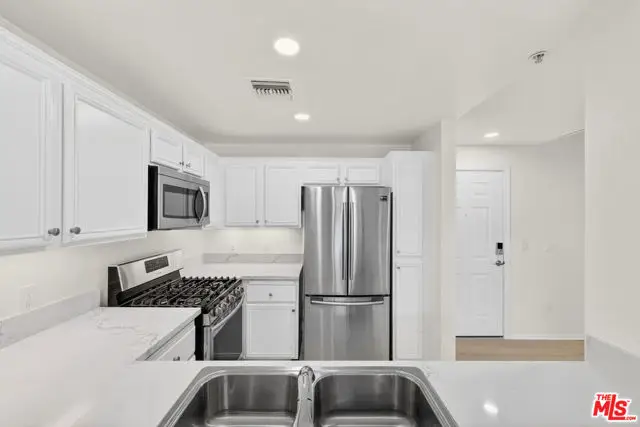 13200 Pacific Promenade #351, Los Angeles, CA 90094 - #1