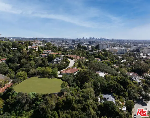 7200 La Presa Drive, Los Angeles, CA 90068 - #2