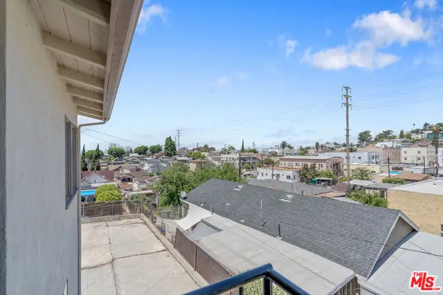 945 N Ditman Avenue, Los Angeles, CA 90063 - #3