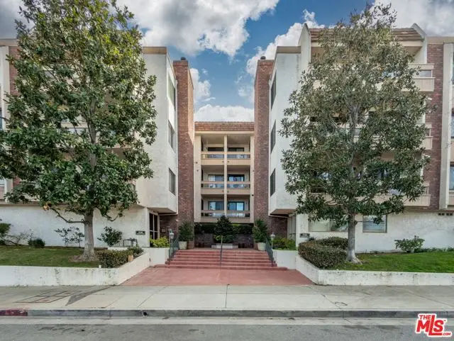 17140 Burbank Boulevard #207, Encino, CA 91316 - #1