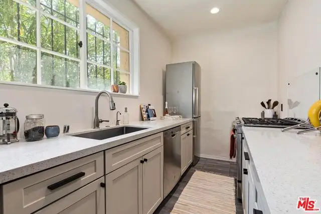 1345 N Hayworth Avenue #1, West Hollywood, CA 90046 - #3