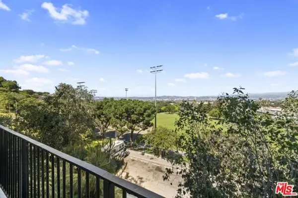 4749 Don Ricardo Drive, Los Angeles, CA 90008