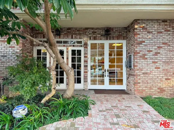 14538 Benefit Street #204, Sherman Oaks, CA 91403