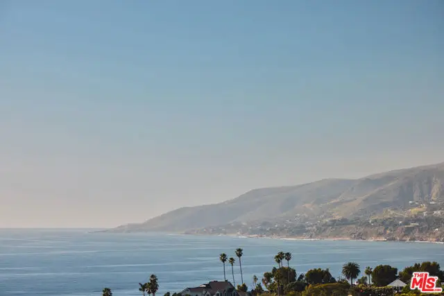 29500 Heathercliff Road #196, Malibu, CA 90265 - #3