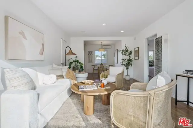 4408 Franklin Avenue #5, Los Angeles, CA 90027 - #2