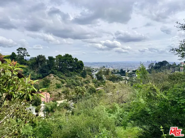 8468 Elusive Dr, Los Angeles, CA 90046 - #1