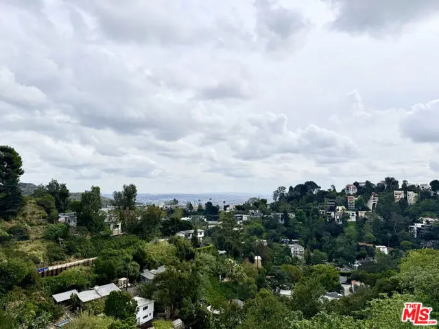 8468 Elusive Dr, Los Angeles, CA 90046 - #2