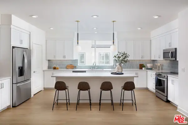 1699 Coral Sea Lane, Los Angeles, CA 90732