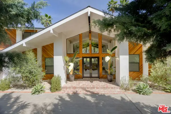 4915 Winnetka Avenue, Woodland Hills (los Angeles), CA 91364