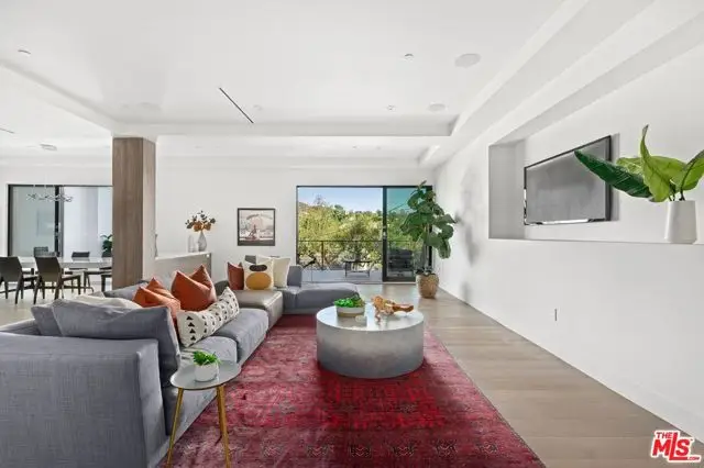 2311 Vasanta Way, Los Angeles, CA 90068 - #2