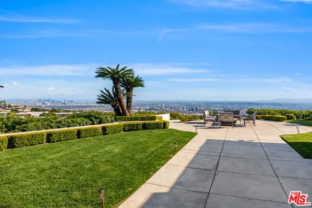 380 Trousdale Place, Beverly Hills, CA 90210 - #1