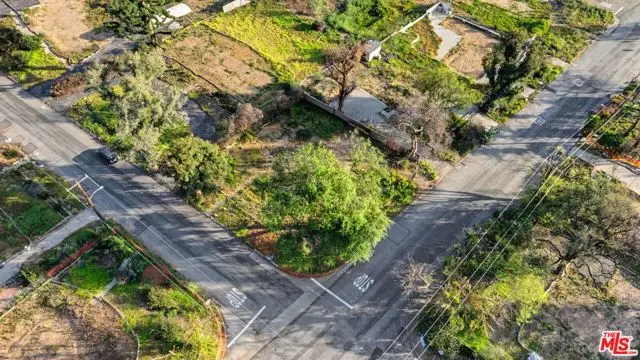 516 E Las Flores Drive, Altadena, CA 91001 - #2